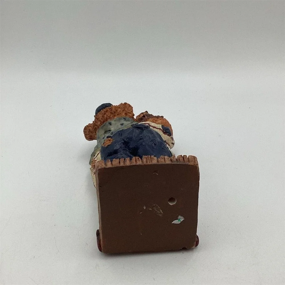 Birthday Figurine Bearstone‎ Collection 1995